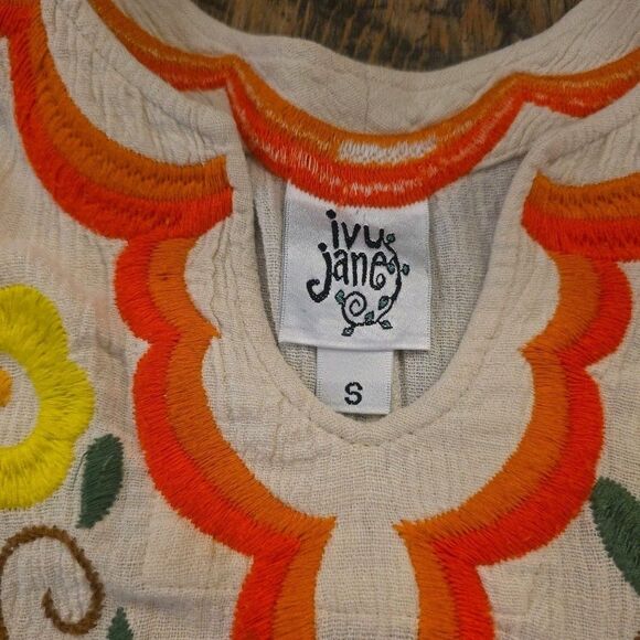 IVY JANE Linen Blend Embroidered Floral Peacock Tunic Size Small Boho Hippie - Picture 4 of 8